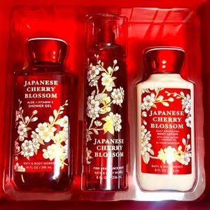 Bath and Body Works JAPANESE CHERRY BLOSSOM Full Size 3 PCS GIFT SET